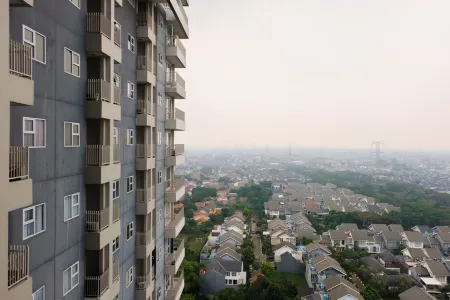 Minimalist Studio Room at Bintaro Icon Apartment by Travelio Отели рядом с достопримечательностью «Al Ikhlas Mosque BSD Junction»