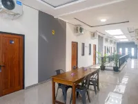 Urbanview de Path House Syariah Boyolali Hotels in Boyolali