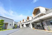 Daebudo Sunshine Kids Pool Villa - 4-Star