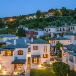 Aeolos Hotel & Villas - Pelion Hotels in Makrirrachi