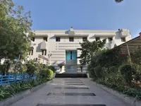 Sun n Step Club Resort