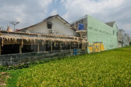 Anane Malioboro Homestay RedPartner Отели в г. Tegalrejo