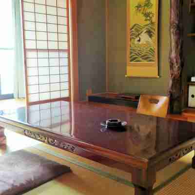 割烹旅館 松錦館（しょうきんかん） Rooms