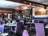 Oak Tree Inn - 5-Star