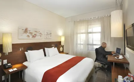 皮蒙特麥特科特恩潘蓋尼烏姆福洛濟酒店