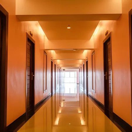 River Hotel The Budget