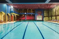 Ramada by Wyndham Sofia City Center - Pools