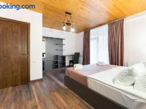 Hotel Mansarda Mestia