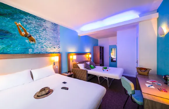 宜必思尚品加萊中心酒店