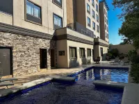 Best Western Premier Monterrey Aeropuerto - Pools