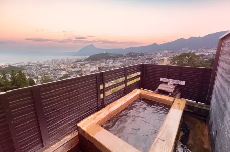 Zekkeinoyado Sakuratei Отели рядом с достопримечательностью «Азиатско-Тихоокеанский университет Рицумейкан»