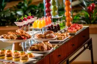 Renaissance Denver Hotel & Conference Center - breakfast