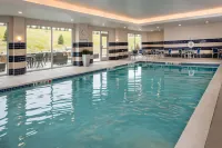 Fairfield Inn & Suites Altoona Hotels in Altoona