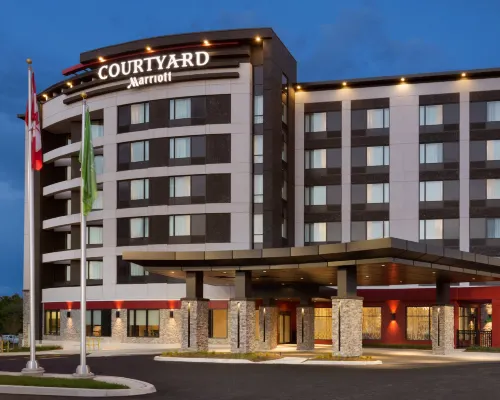 Courtyard Toronto Mississauga/West Hotels near Microsoft Canada Head Office