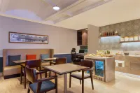 Courtyard by Marriott Kochi Infopark - 5-Star