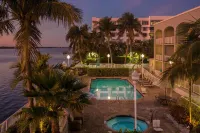 Fairfield Inn & Suites Palm Beach - Beach