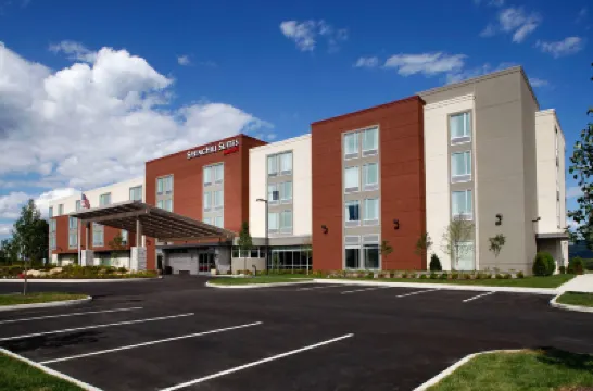 SpringHill Suites Pittsburgh Latrobe Hotels in 