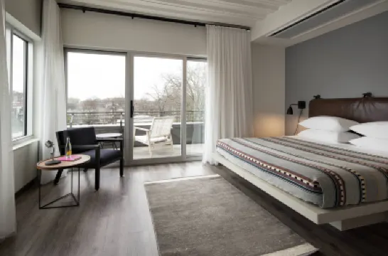 Moxy Nashville Vanderbilt Area Hotels in Nashville