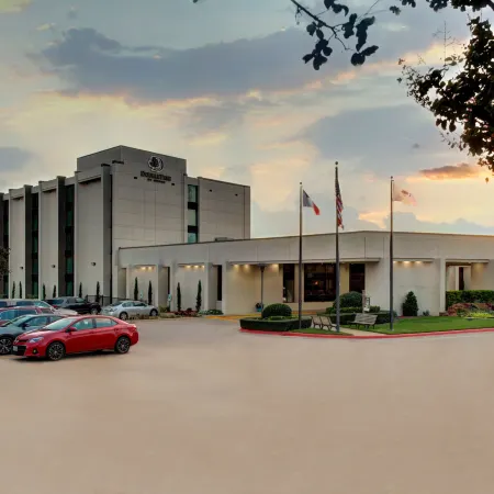 Doubletree by Hilton Arlington DFW South