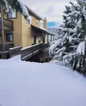 高地寬敞山景山林小屋!