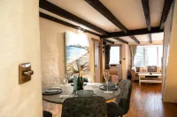 Beautiful cottage seconds from the famous picturesque harbour at Mevagissey Hotels in Mevagissey