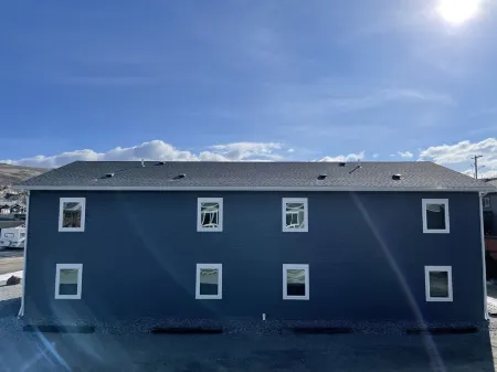 Yellowstone Retreat Rentals U1: two blocks from Yellowstone!