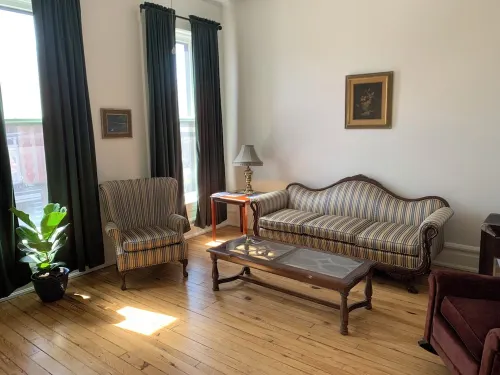 Firefly Suite Hotels in Warren