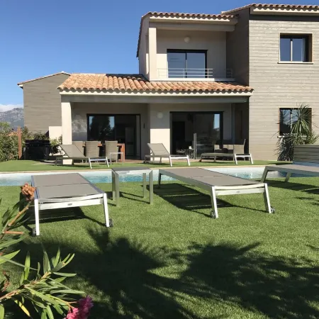 Luxury villa with private pool 500m from the beach St Cyprien Porto Vecchio