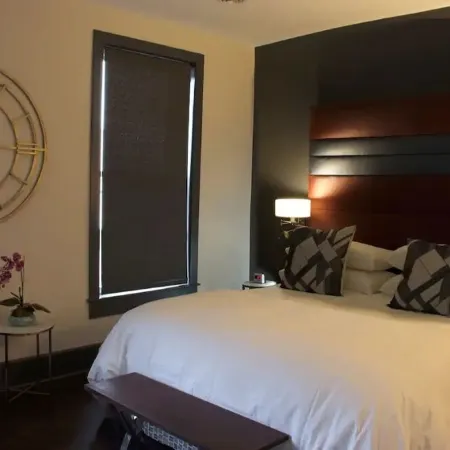 The Loft at 109