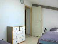 Holiday House in Medoc between Soulac and Montalivet. Near the Ocean Hotels in Grayan-et-l'Hôpital