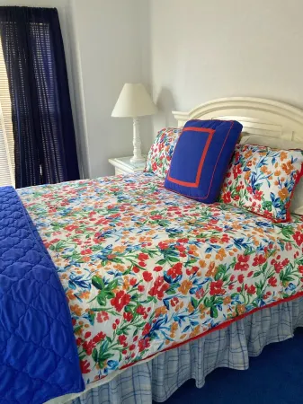 Peaceful Country Estate<br>Home is equipped with lock box late or early arrival