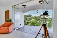 Luxury Resort Style Hollywood Hills Villa