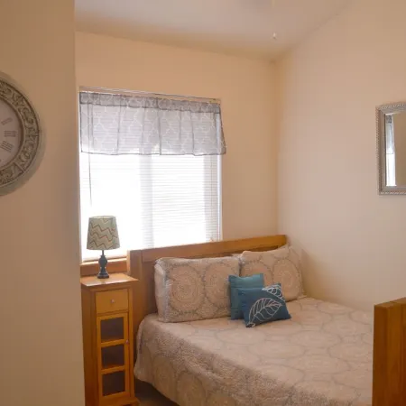 Quaint cabin w/hot tub-10 min from Helen!