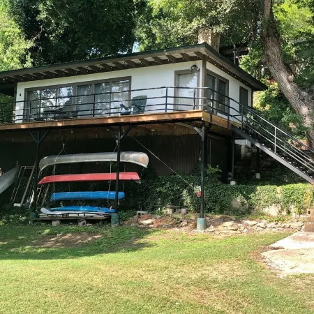 Treehouse on Guadalupe River           Riverfront Cabin