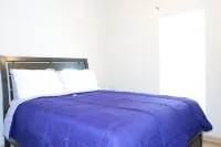 Unit B- A charming 3-bedroom duplex with a cozy atmosphere