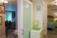Charming-completely renovated-private-cozy and sparkling clean.  1 bedrm 1 bath.