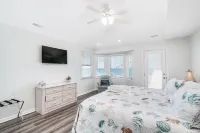 Oceanfront stunner in Emerald Isle - 2-Sterne
