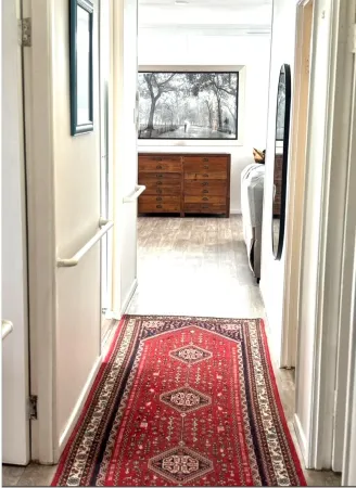 Barney Point Gem  Space, Privacy & Perfect Location Walk to Beach, Cafes and Pub