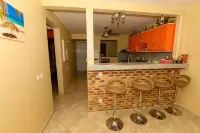 Mountain view acomat pointe noire gp Hotels in Pointe-Noire