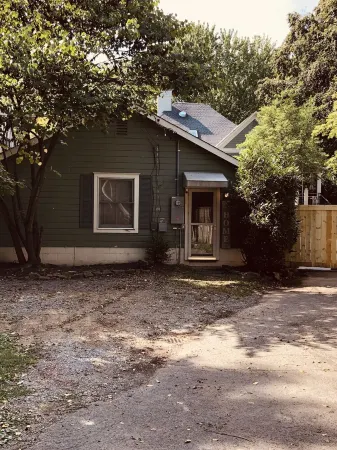 “Owl Be Back” Cottage King Bed Steps to Lee