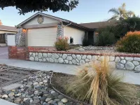 Sleeps 6 - 3 Bedroom - King - Queen - 2 Twins - Jacuzzi - Full Kitchen - Laundry
