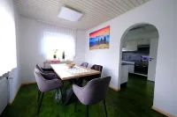 Gemütliche u. Großzügige Ferienwohnung - 15 Min zum Europapark Rust