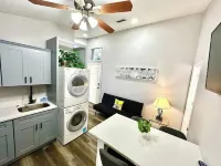 Cozy Studio Near Theme Parks