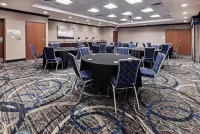Holiday Inn Express & Suites Glenpool-Tulsa South