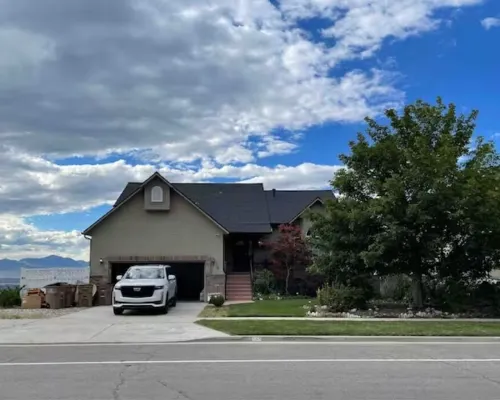 Ski Retreat with Hot Tub & 360 Views of SLC from 5bd 4ba in Draper, 100% 5 Stars Hotéis em Draper