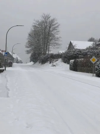 Modern Renovierte Wohnung in Zentraler Lage