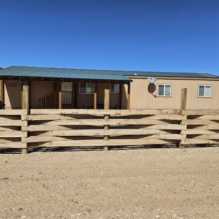 Movie House Отели в г. Томпсон Спрингс