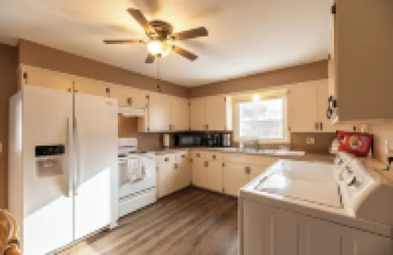 Quaint Home 2 miles from Mayo Handicap Accessible