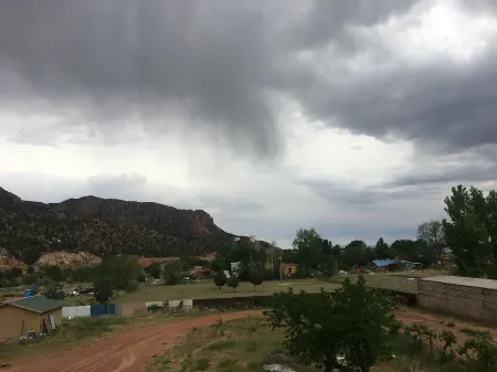 Zion’s South Hideaway Retro Room Отели в г. Хилдейл