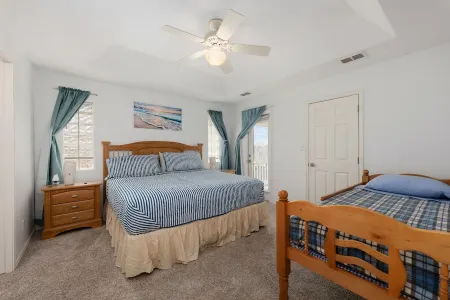 Waterfront 4-bedroom Private Single-family House/Villa Отели в г. Порт Исабел